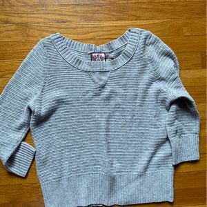 Cropped tan Light weight sweater size L